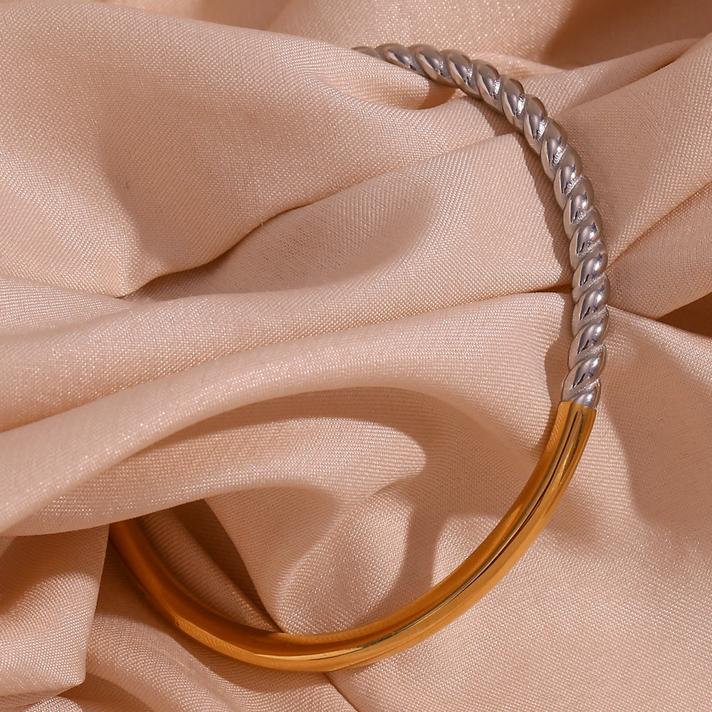 Glossy Twist Color Matching Bracelet