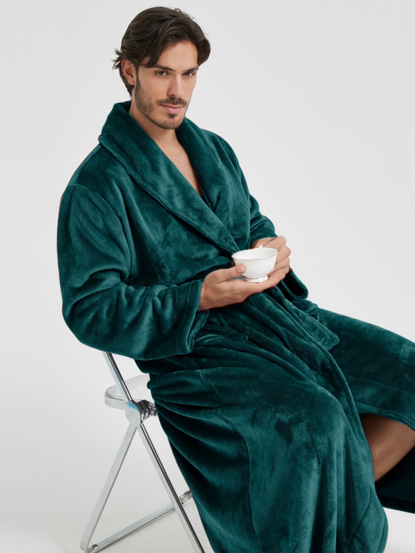 European And American-style Flannel Men's House Robe