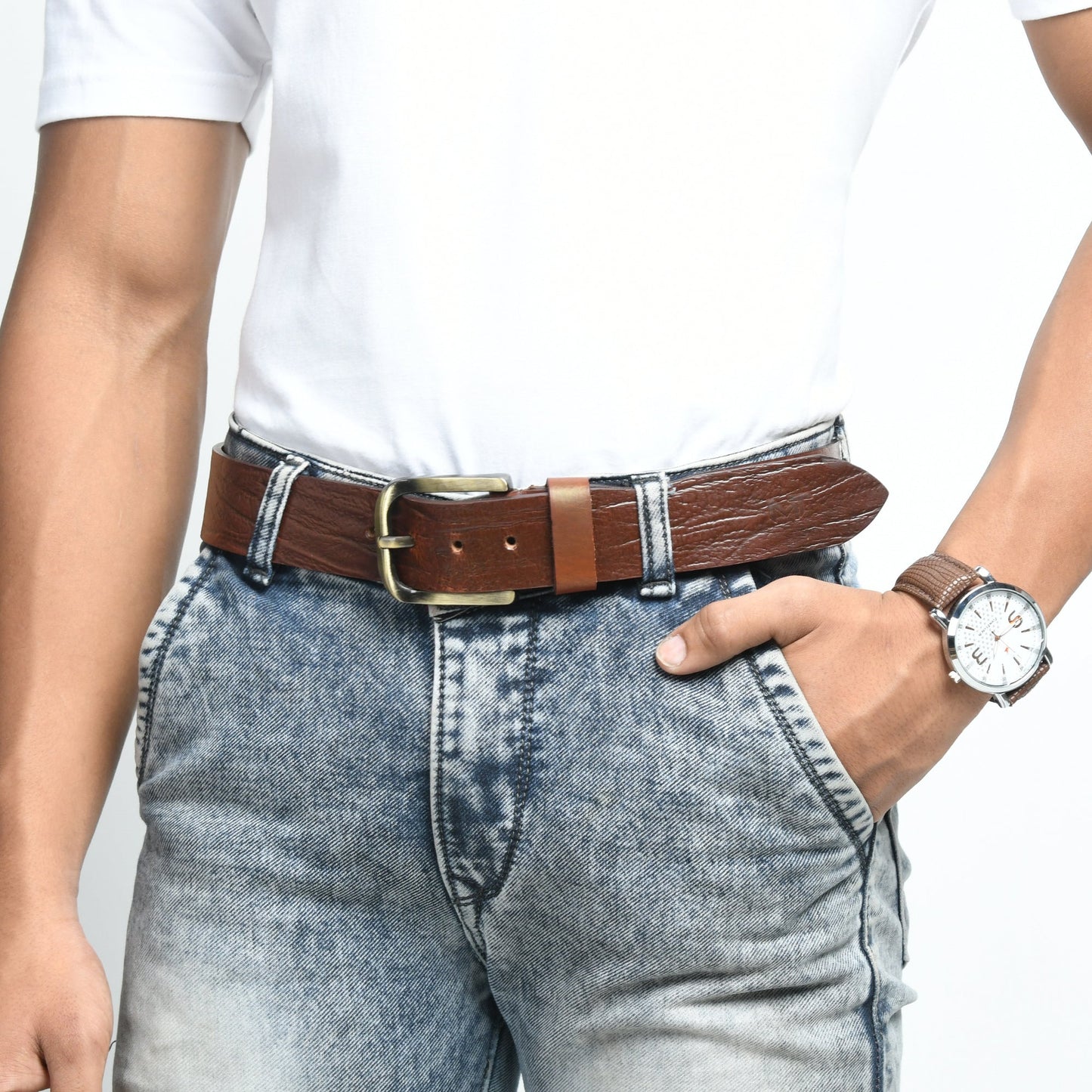 Ceinture à boucle ardillon marron vif
