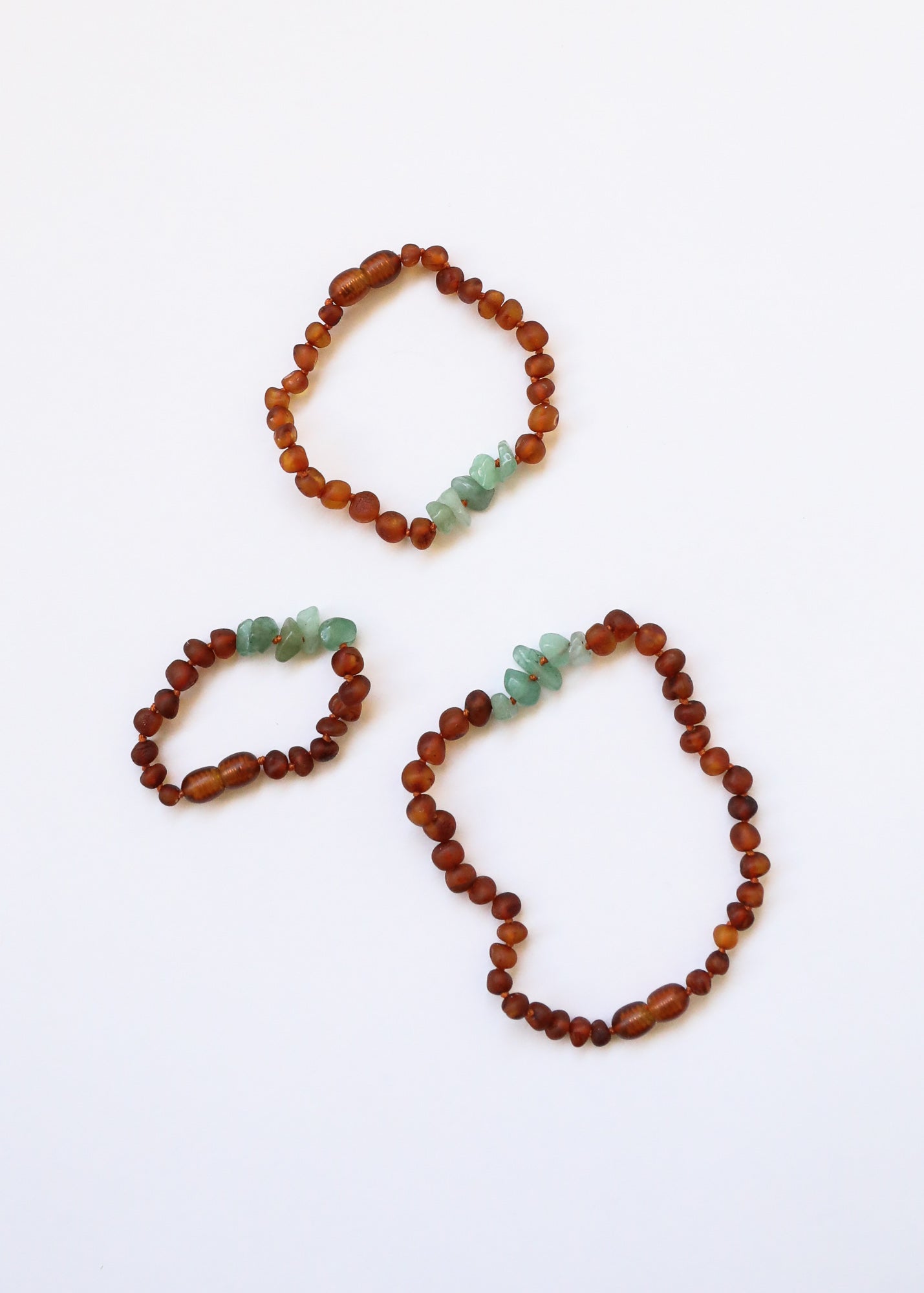 Ambre brut cognac de la Baltique + Aventurine brute || Bracelet de cheville ou de poignet