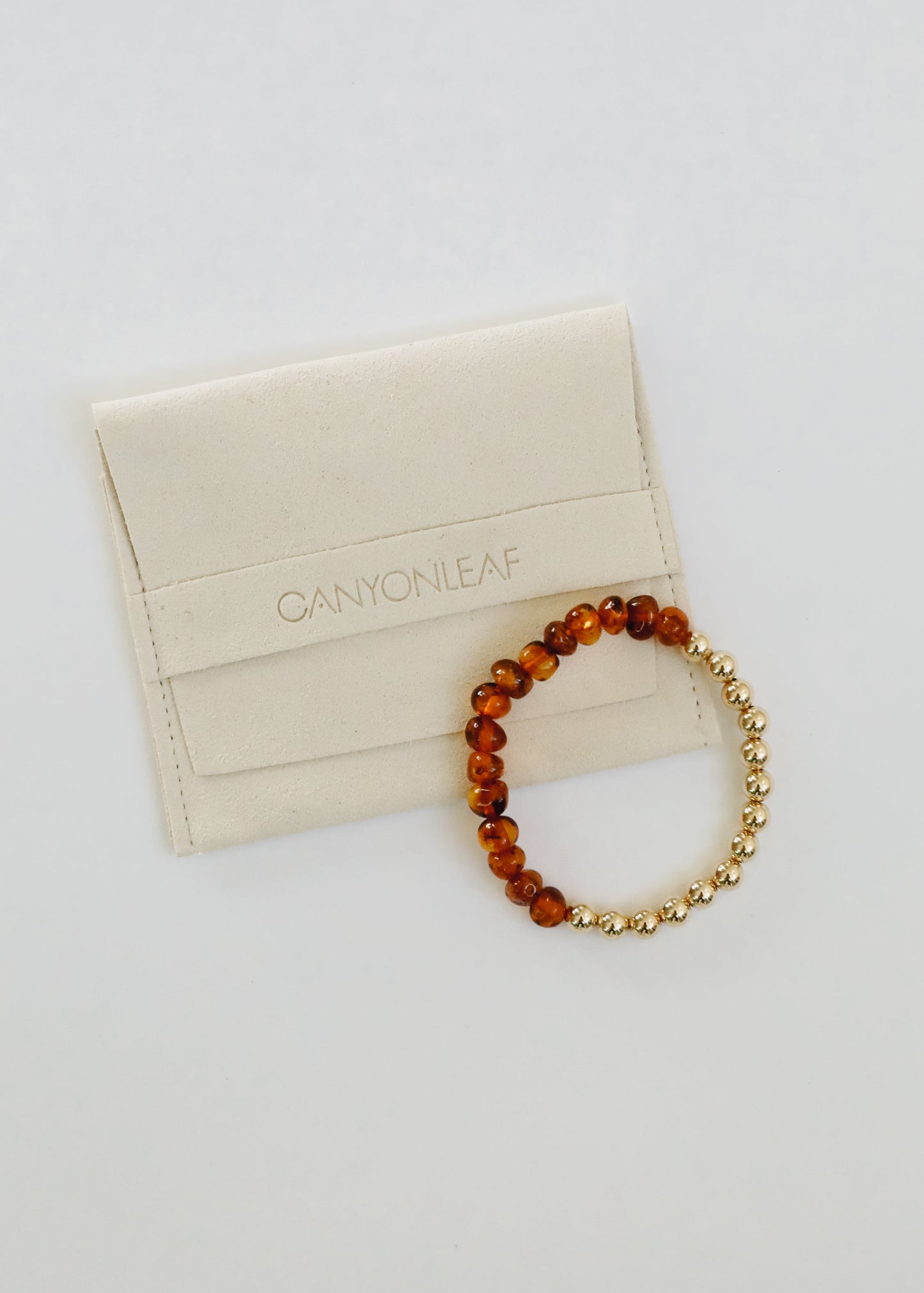 Bernstein aus der Ostsee: 14k Gold Filled Perlenarmbänder mit Sonne und Mond || Erwachsenenarmbänder