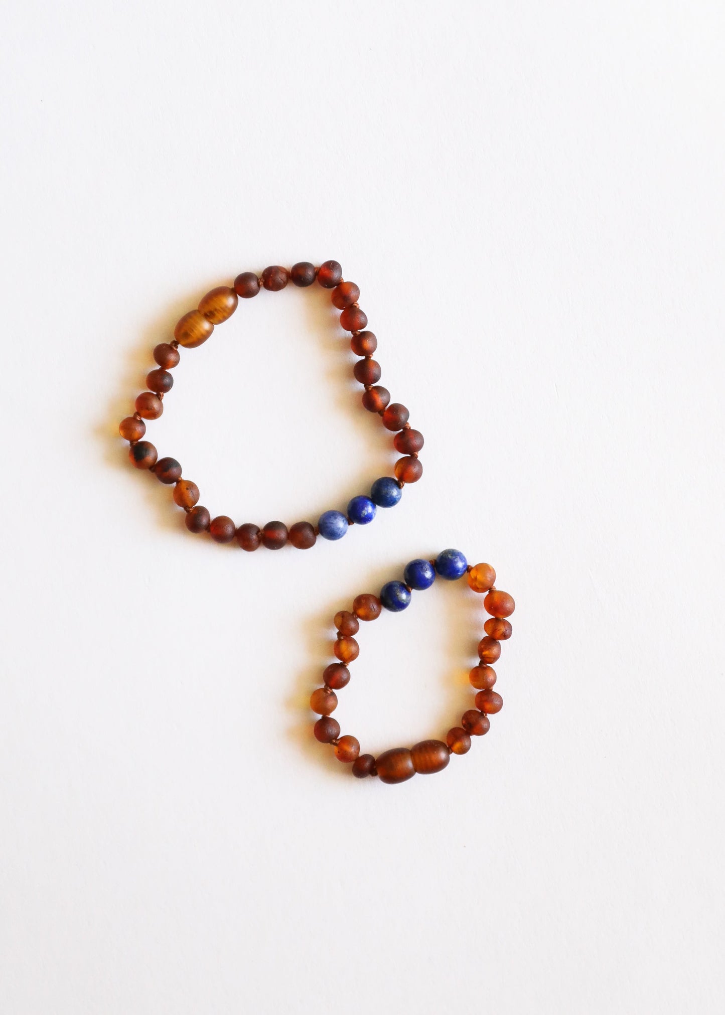Roh Cognac Baltischer Bernstein + Lapislazuli || Fuß- oder Armkettchen