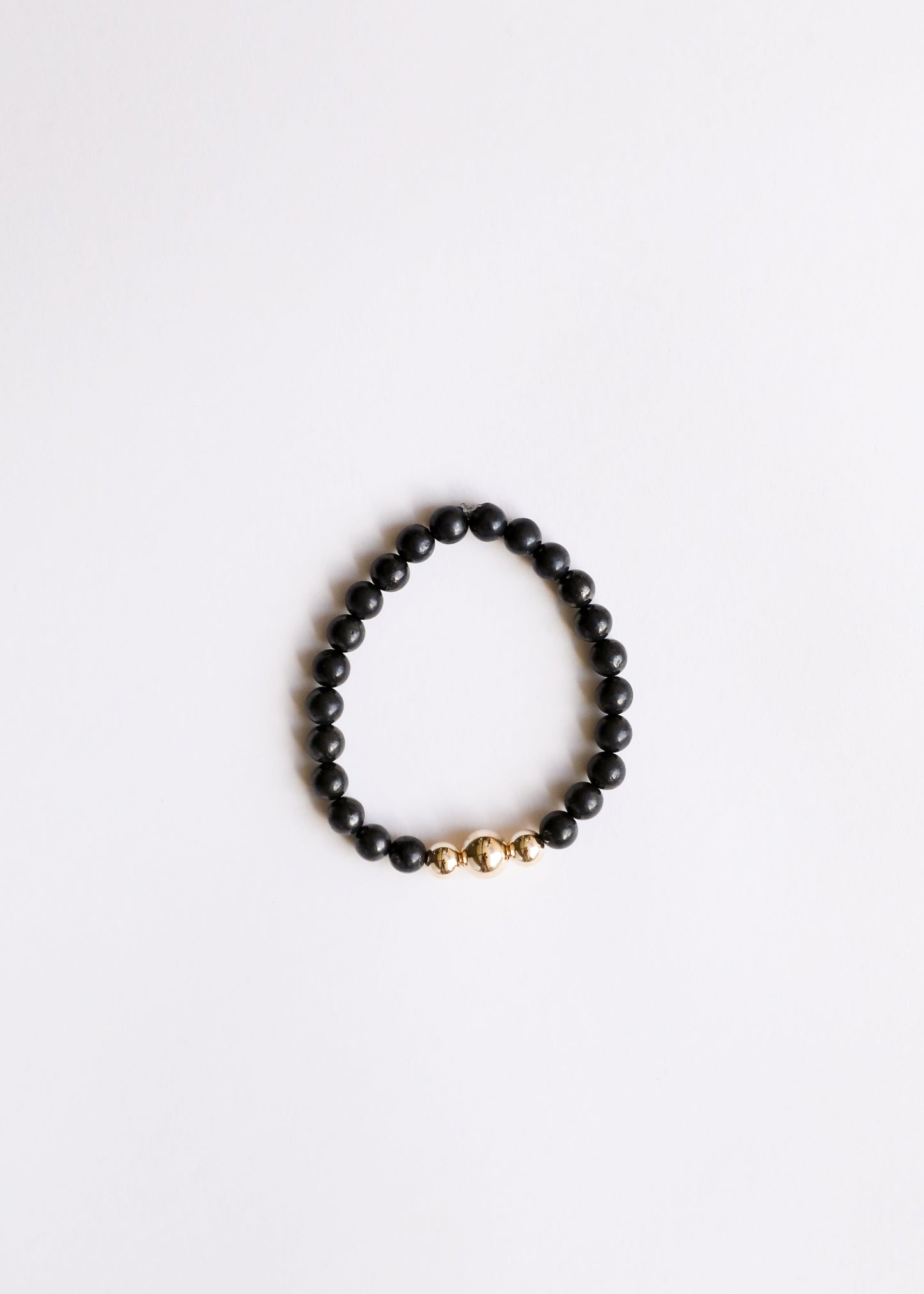 Armband-Trio aus reinem Schungit und 585er Goldfilled || Stretch-Armband für Erwachsene