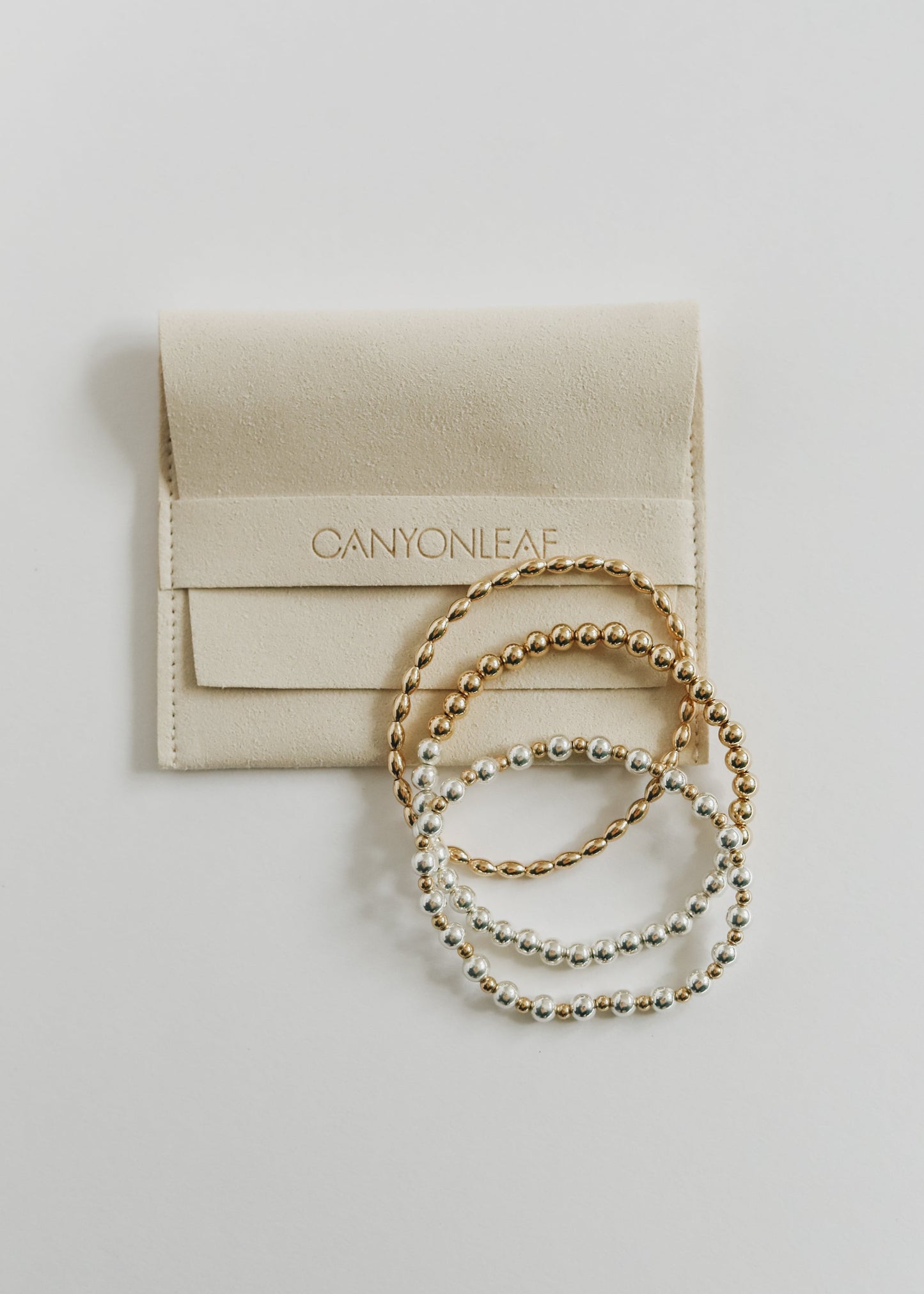 Sterling Silber + 14k Gold Filled Mond || Perlenarmband