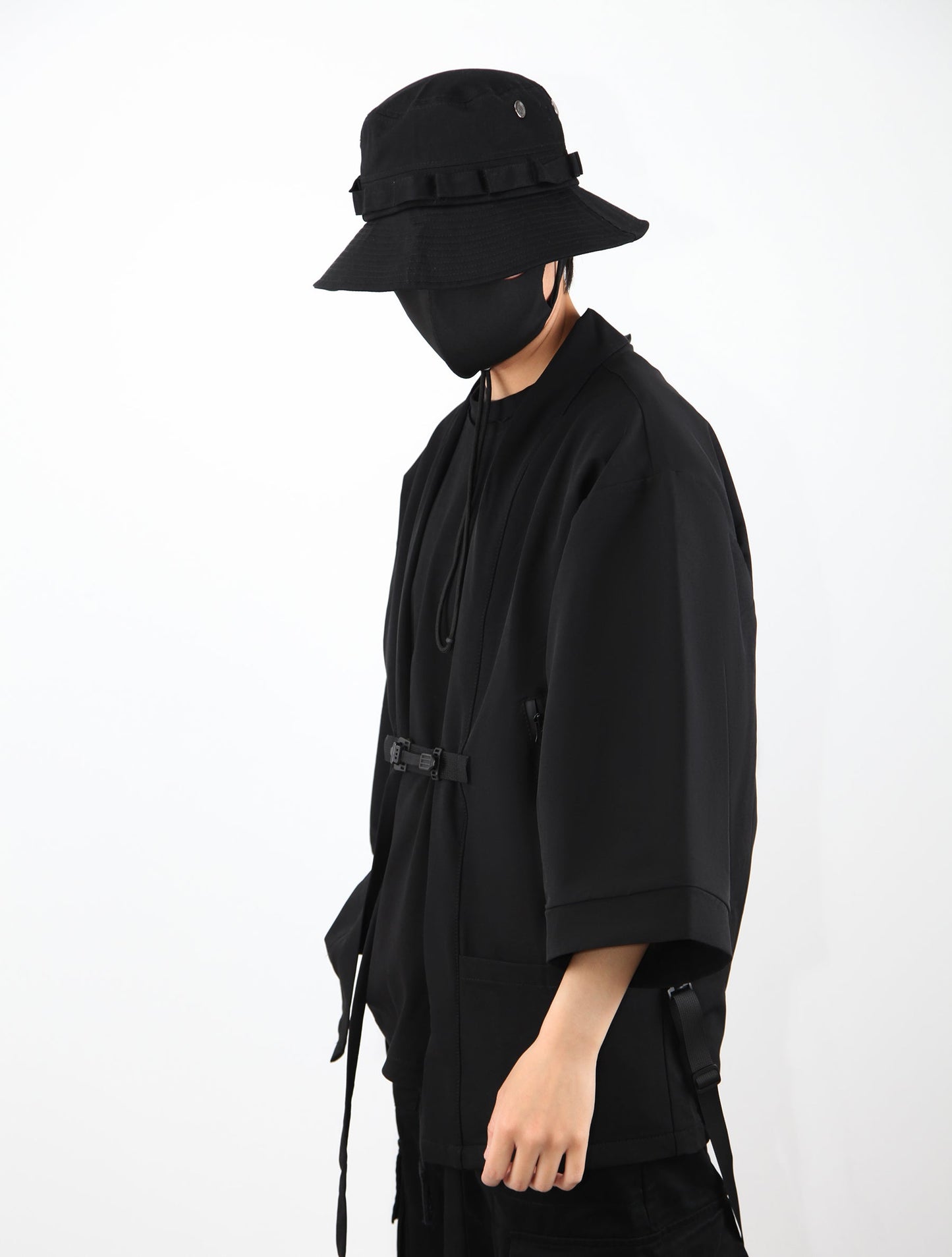 YET1 Schatten-Samurai-Kimono