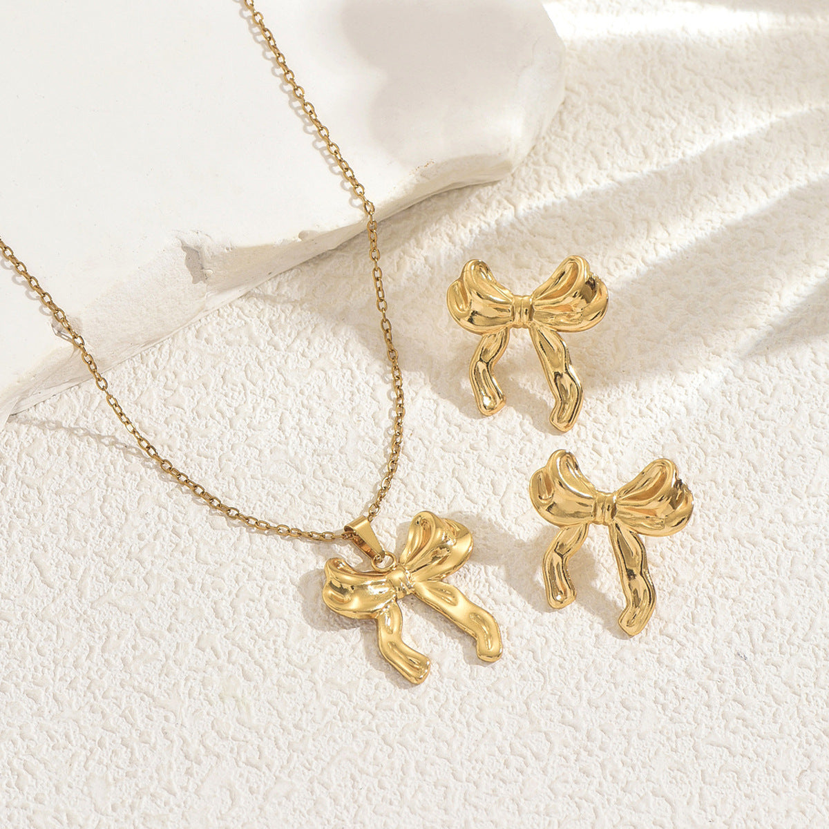 Hot Selling Cross-border European American Women Jewelry Set, Geometric Bow Design Pendant Necklace & Matching Earrings, Versatile Daily Accessories For Ladies
