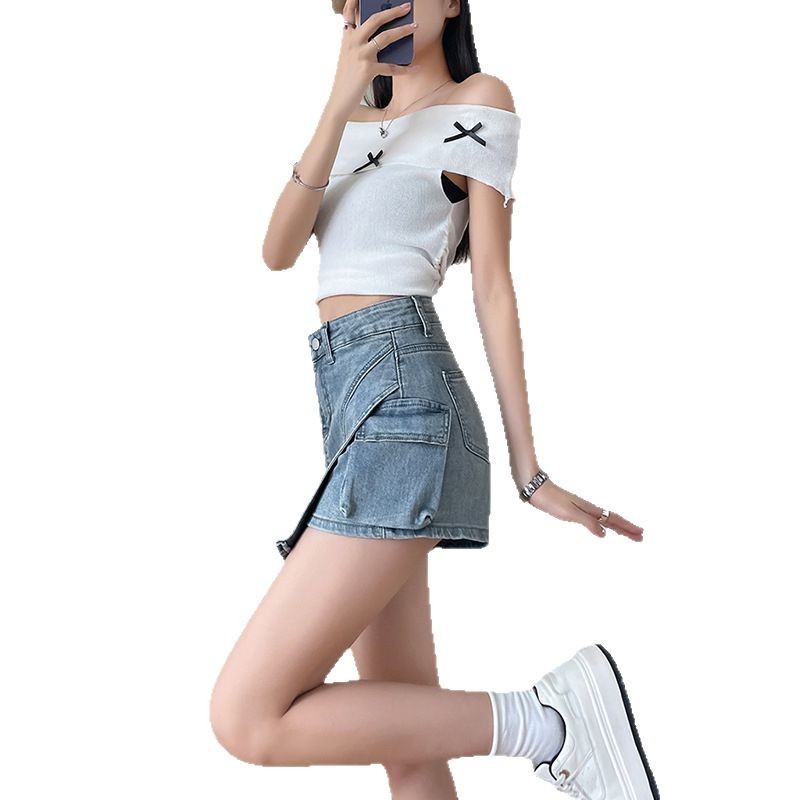 Retro Distressed Figure-flattering Asymmetrical A-line Mini Skirt