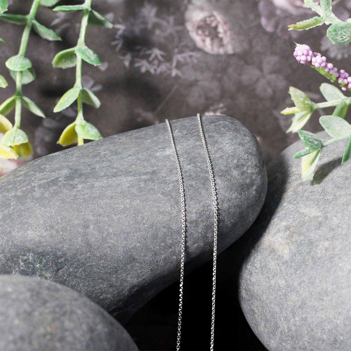 14k White Gold Oval Cable Link Chain (0.85 mm) - ThisandThatShoppe