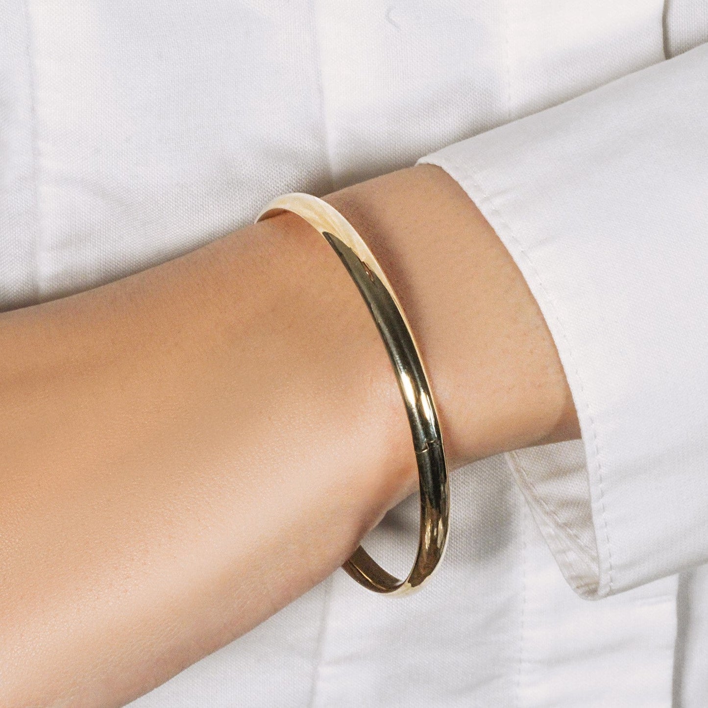 10k Yellow Gold Dome Style Shiny Bangle - ThisandThatShoppe