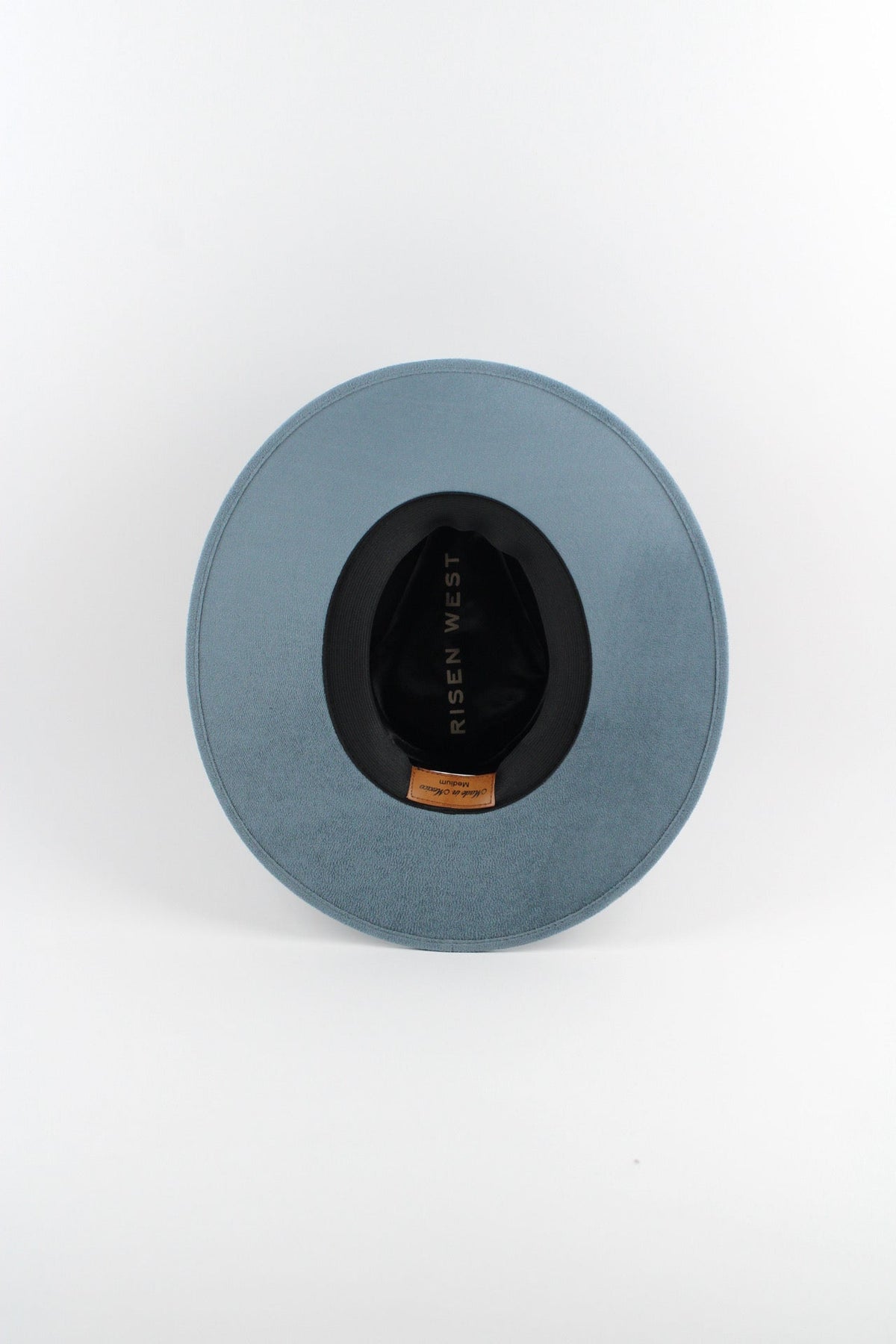 Der Nomade – Pfauenblau