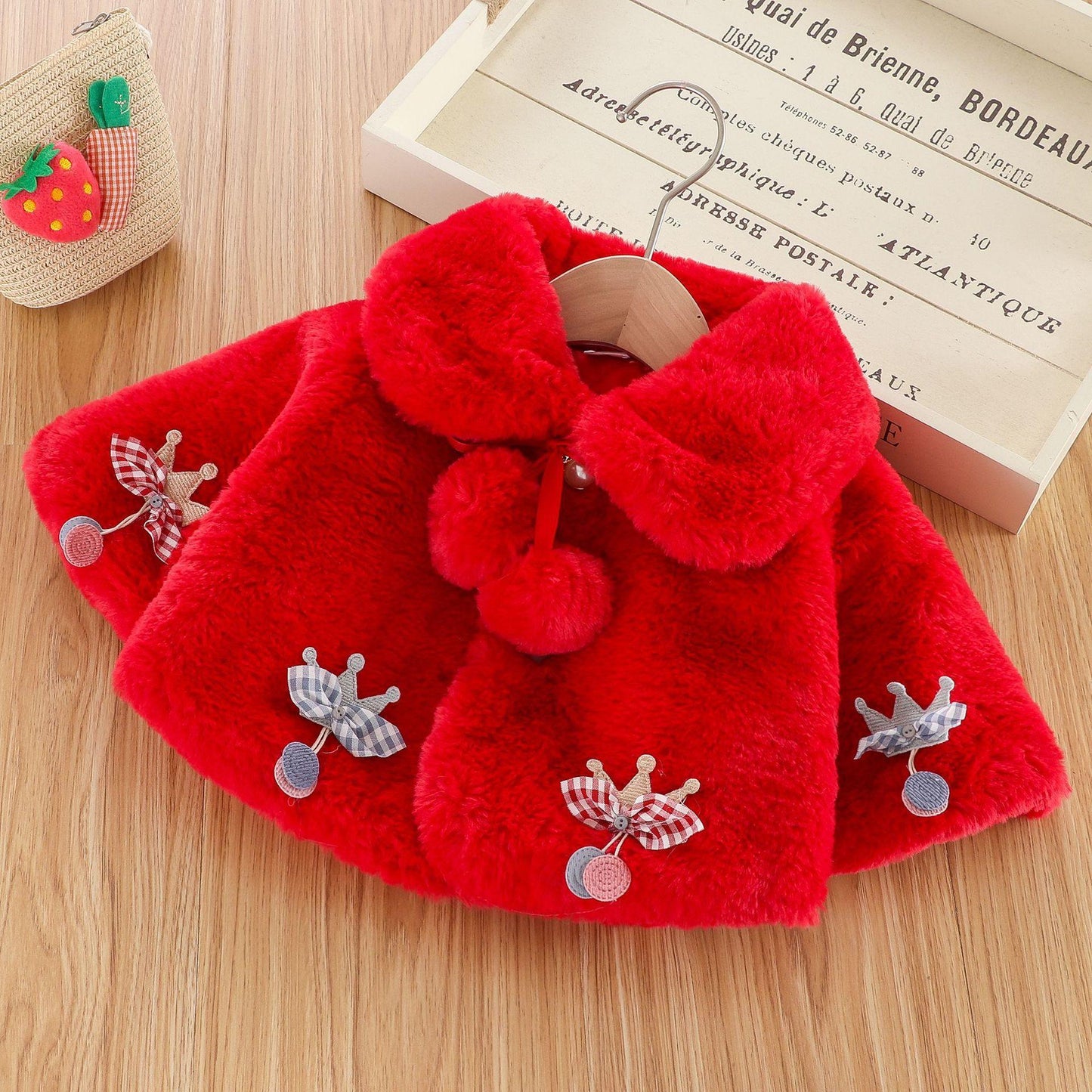 New Luxury Baby Warm Cute Princess Fur Cloak Jacket For Baby Girls In Elegant Winter Design
