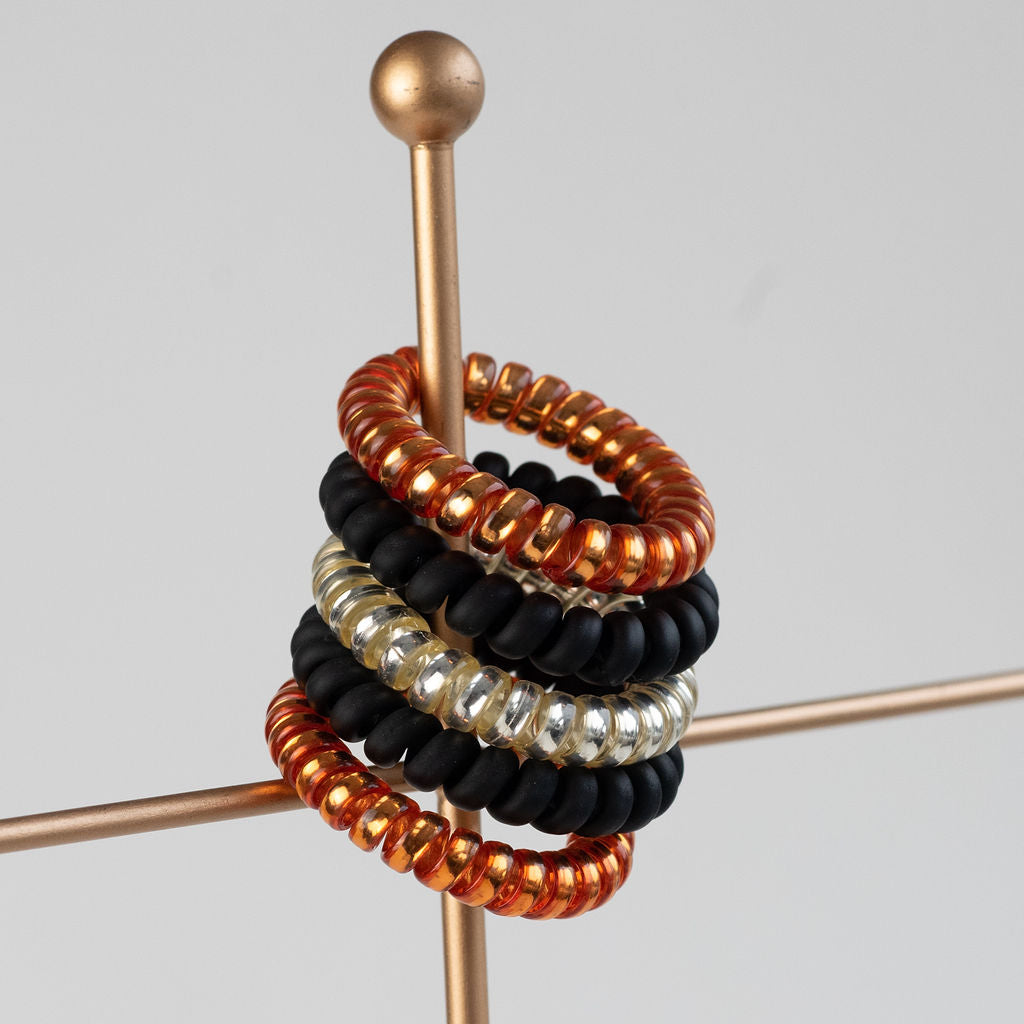 Grand lot d'élastiques à cheveux en noir et orange