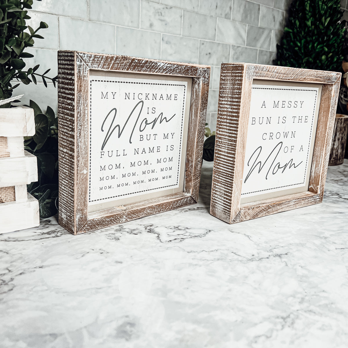 Chignon de Maman Double Face Panneau de 7 Pouces 7x7x1.5 Décoration d'Intérieur en Bois Hymne à Maman Cadeau pour les Mères