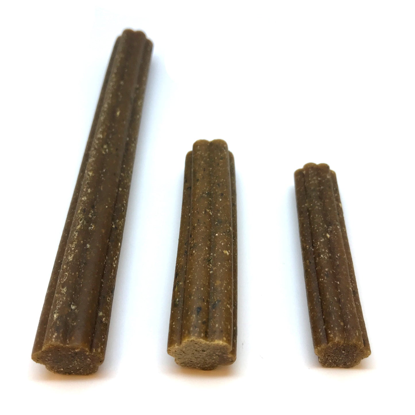 Beef Recipe Chew StickPet SuppliesThese Beef Chews are not only super yummy but are also beneficial for dental health and all-natural. These are individually wrapped and there are 3 sizes to choose f