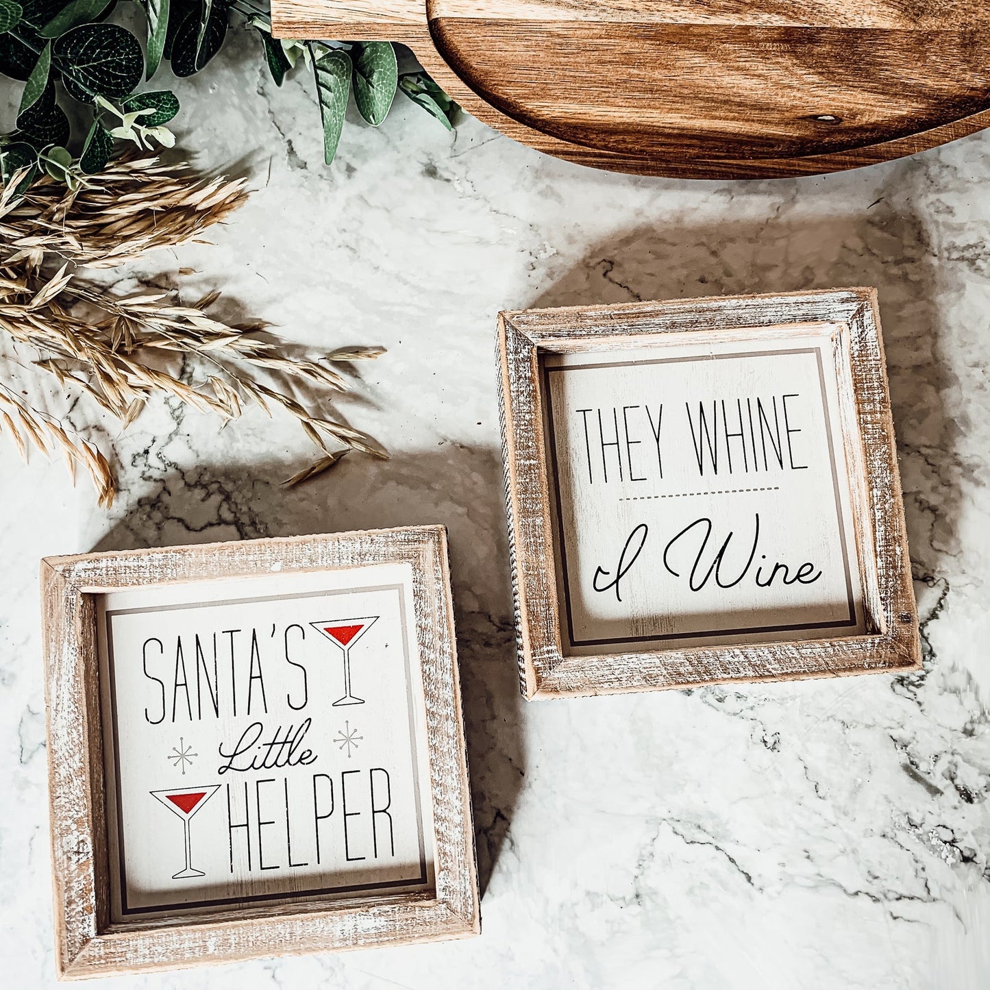 Panneau en bois double face « Santa Helper » Décoration de Noël humoristique sur le thème du vin Plaque murale réversible style ferme