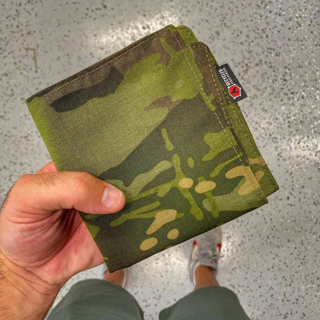 Multicam Hank Limited Edition- Limited edition – will not be restocked!- Only a few hundred made- 12" by 12"- 50/50 nylon cotton blend- Double layer- Multicam pattern- Made in USA- Wash before u