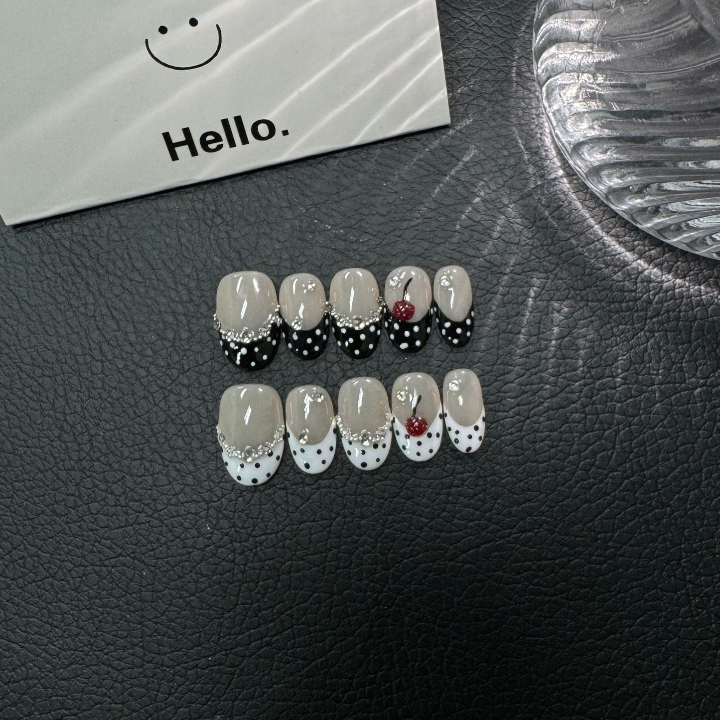 Finger French Hand-painted Diamond Pure Handmade Wholesale