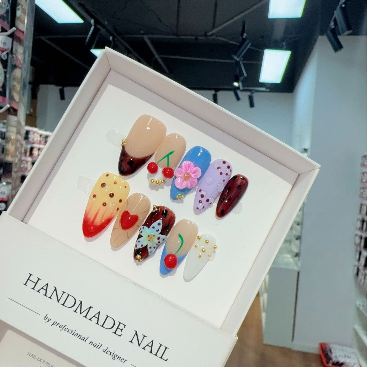 Handmade Press on Nails 3D Carving Spray Cherry Shell 3D