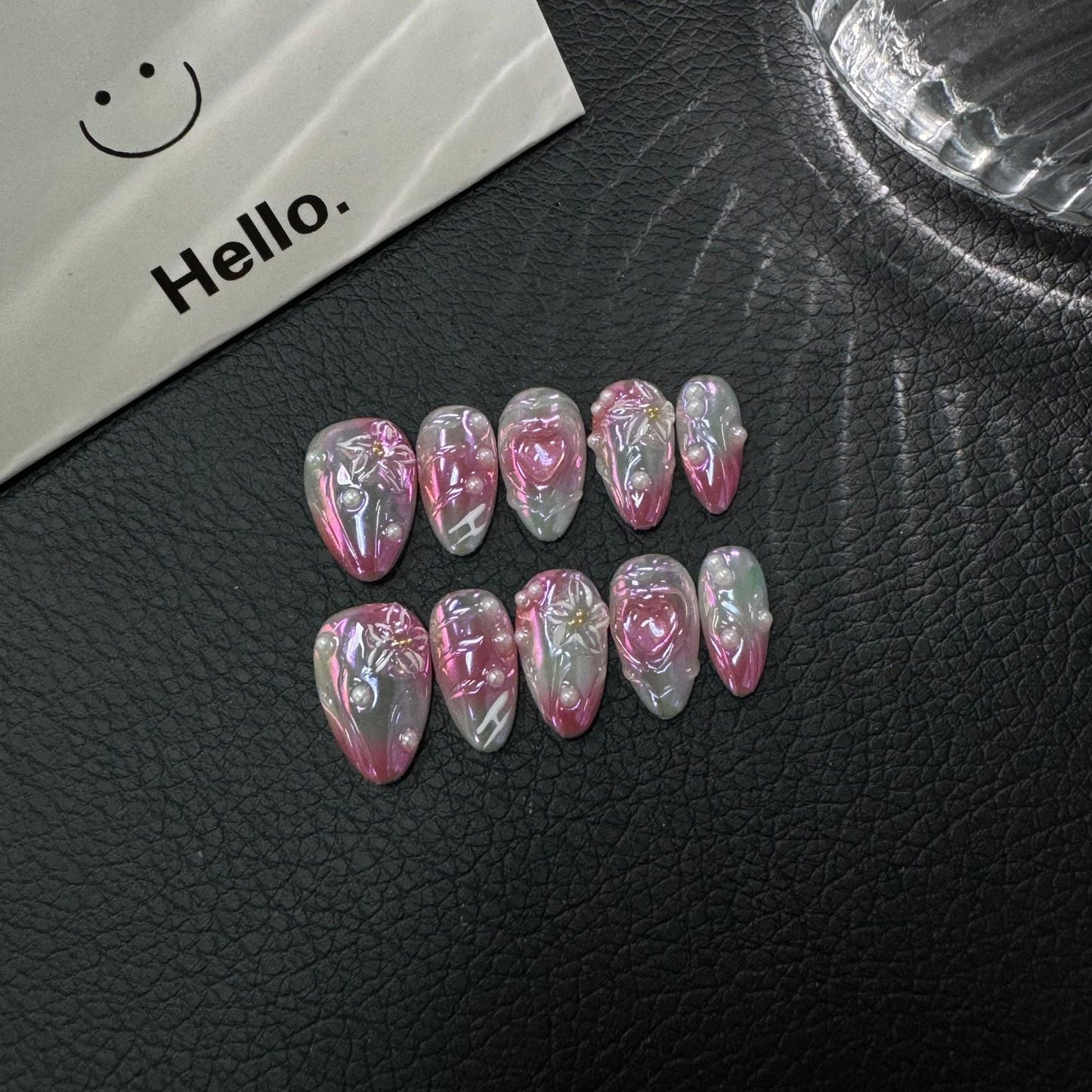Hot Sale Aurora Smudge Hand Painted Three-dimensional Latte White Premium Press on Nails