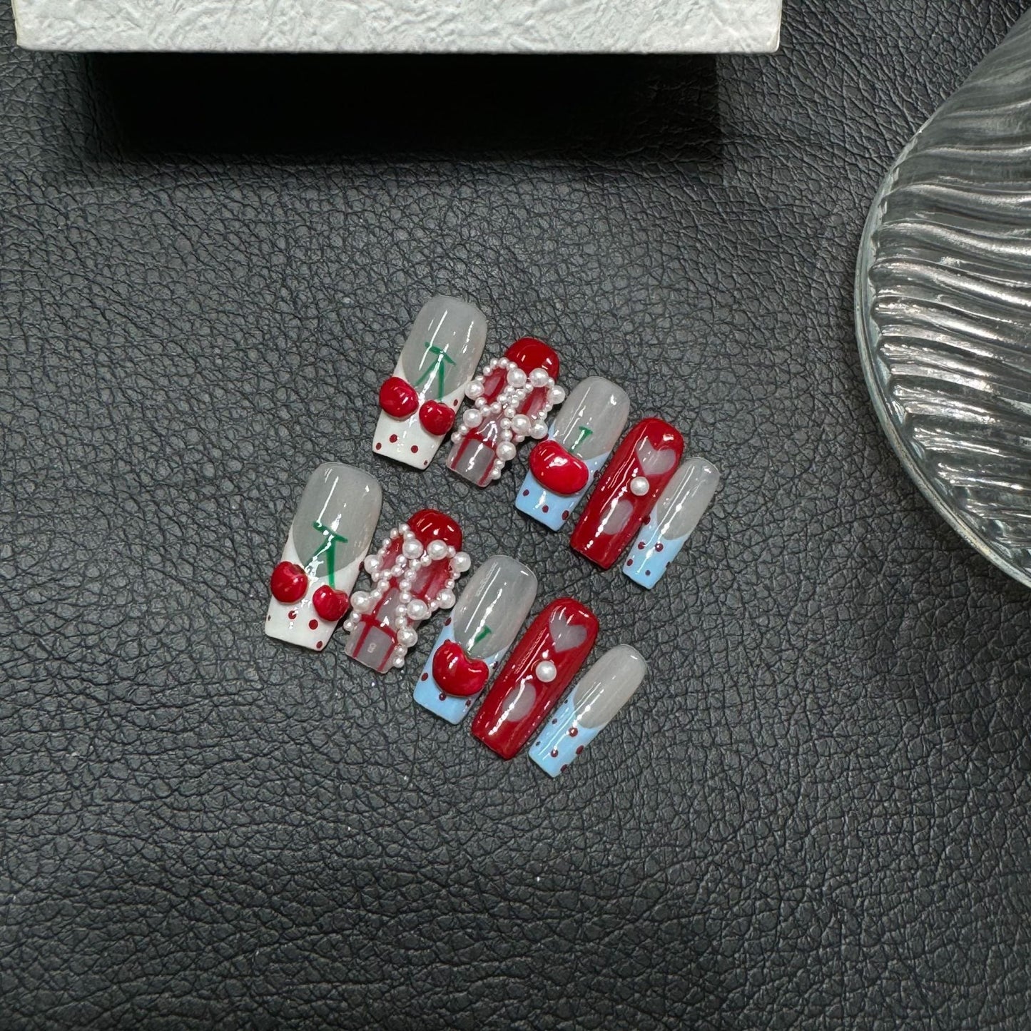 Handmade Nails Press on Nails New Year's Armor Red Cherry Pinch Hand Painted