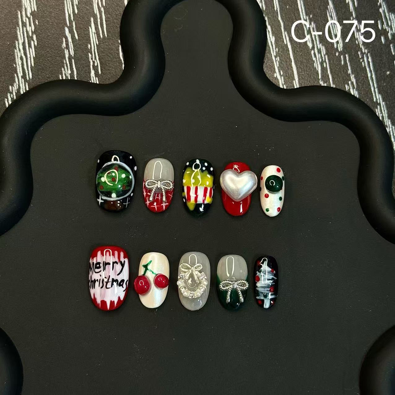 Winter Cute Christmas Pearl Diamond Long Handmade Press on Nails Fake Fingers