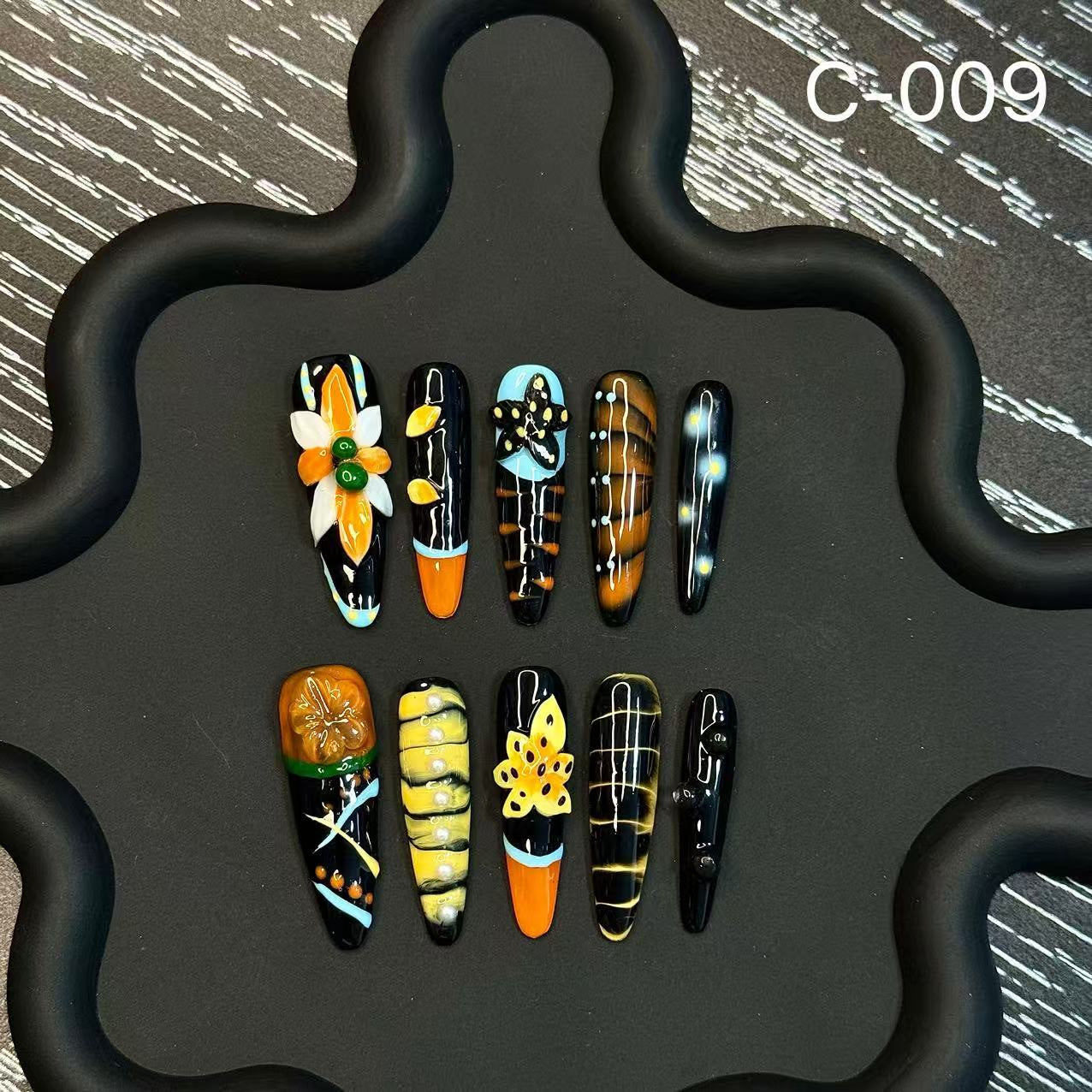 Handcrafted Carved Blur 3D Styling HandmadePress on Nails Premium Sense Nails