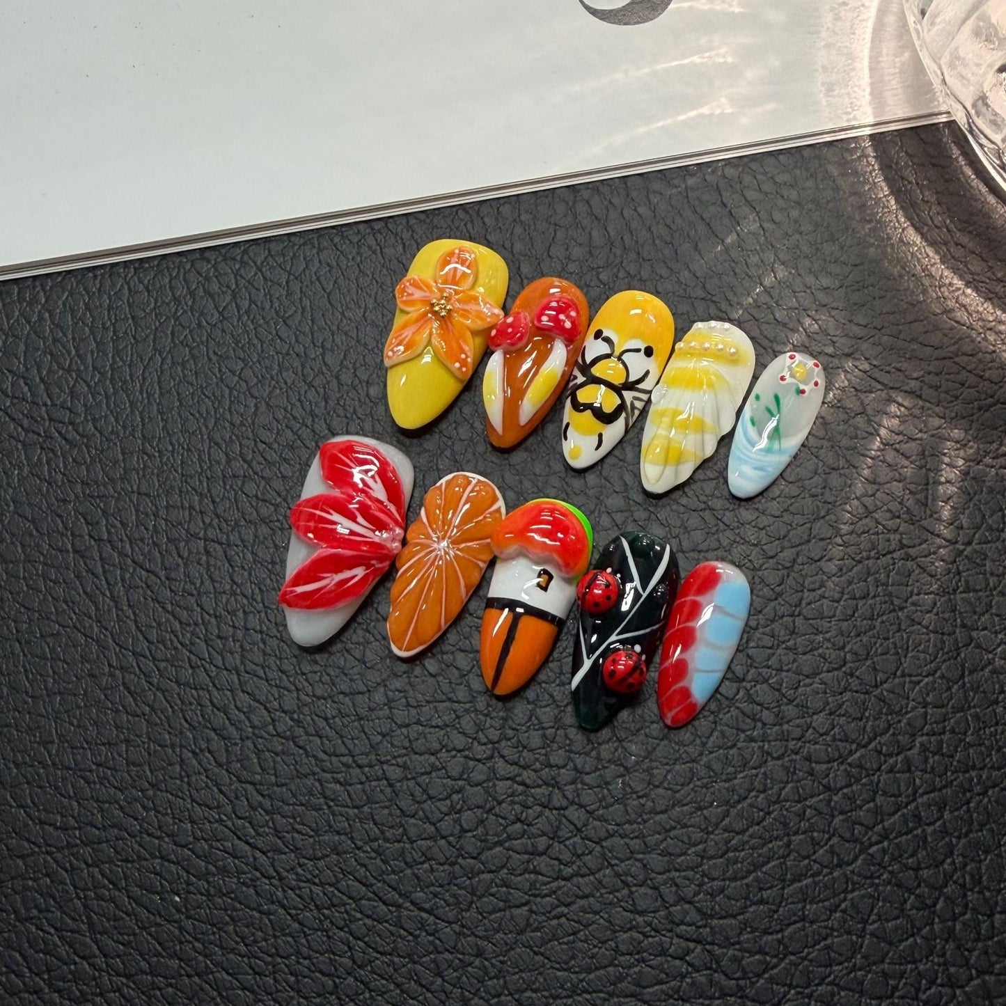 Original high-end pinch three-dimensional carved beetle fake nails autumn and winter wholesale