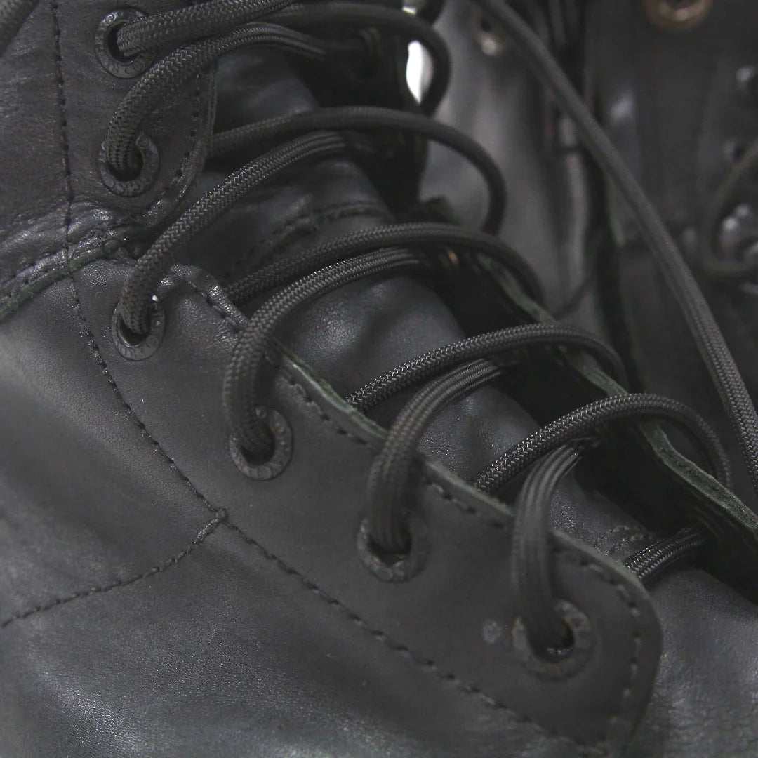Paracord Boot LacesSporting GoodsPlastic tipped
Made in USA
60" long
550 Paracord Nylon 7 strand
Solid black
Use a double bow knot for all day wear