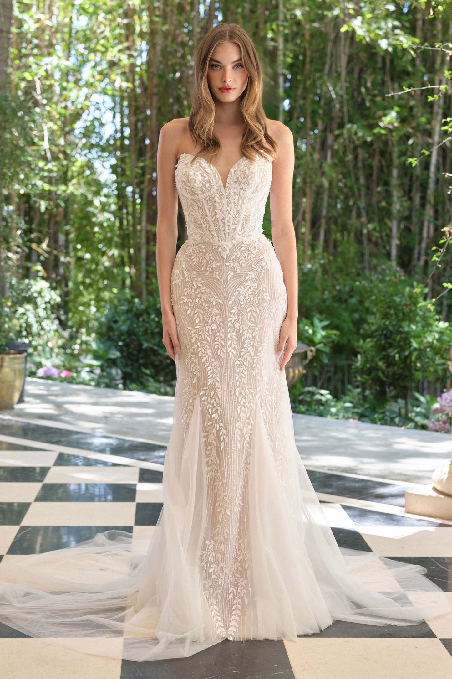 Andrea & Leo WL060 Mermaid Bridal Gown Veil Included
