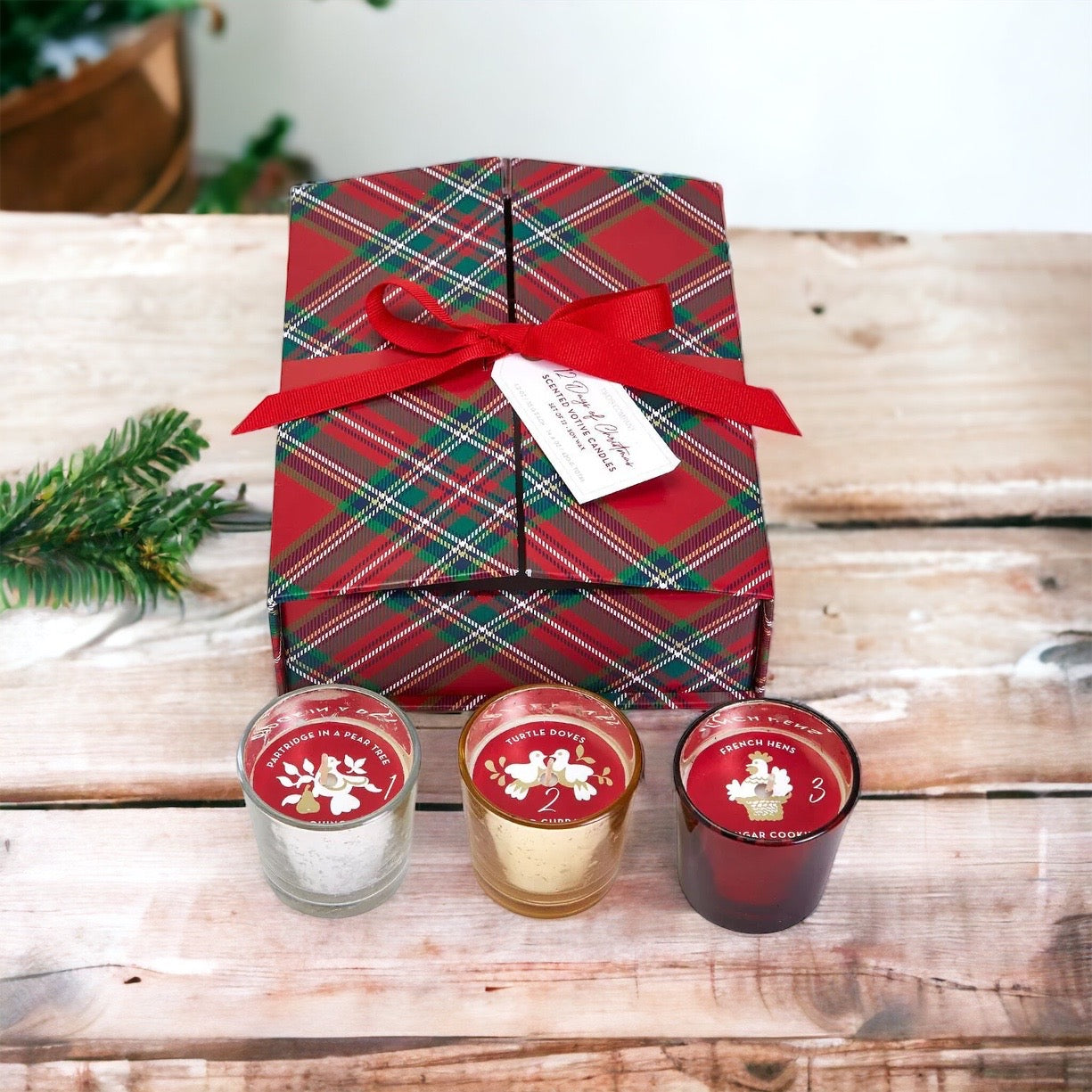 Lot de 12 bougies parfumées de l'Avent dans un coffret cadeau – Les Douze Jours de Noël