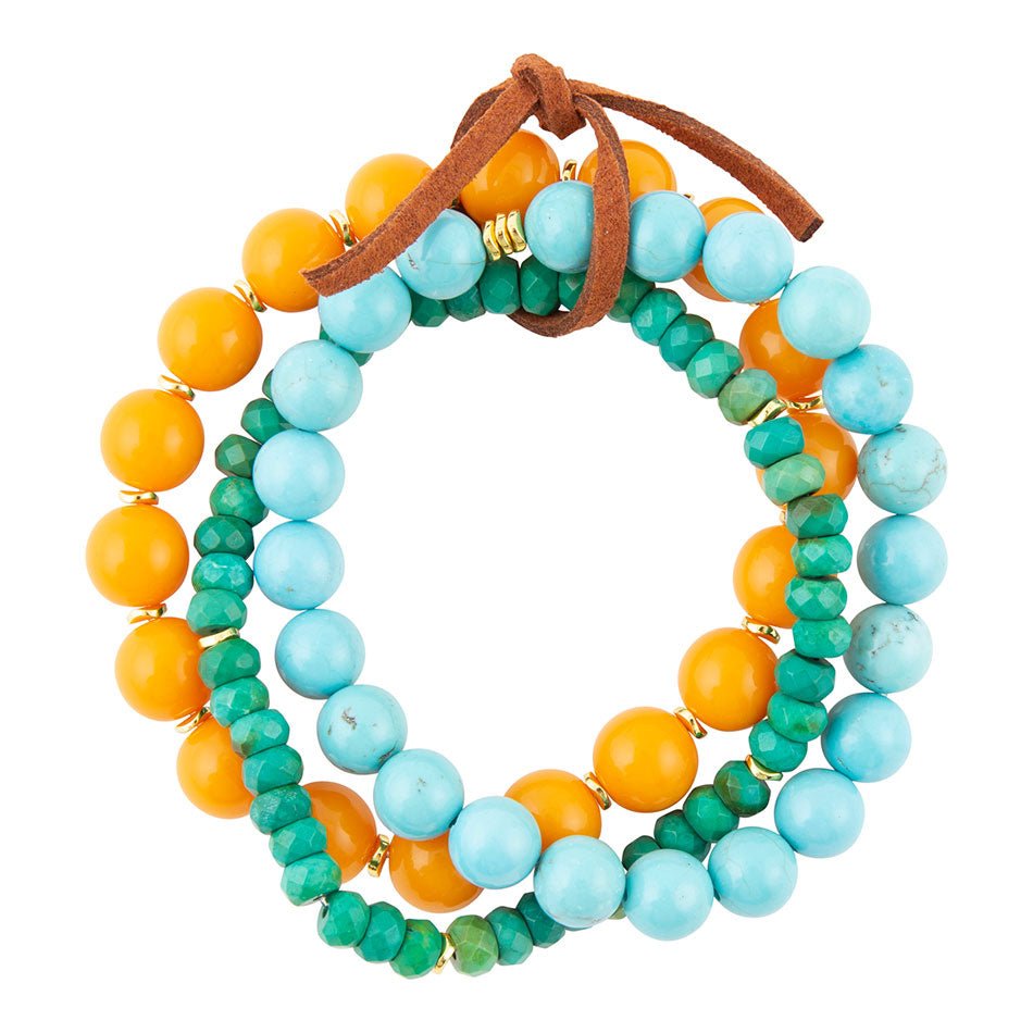 Ensemble de bracelets triples abricot bleuté dorés