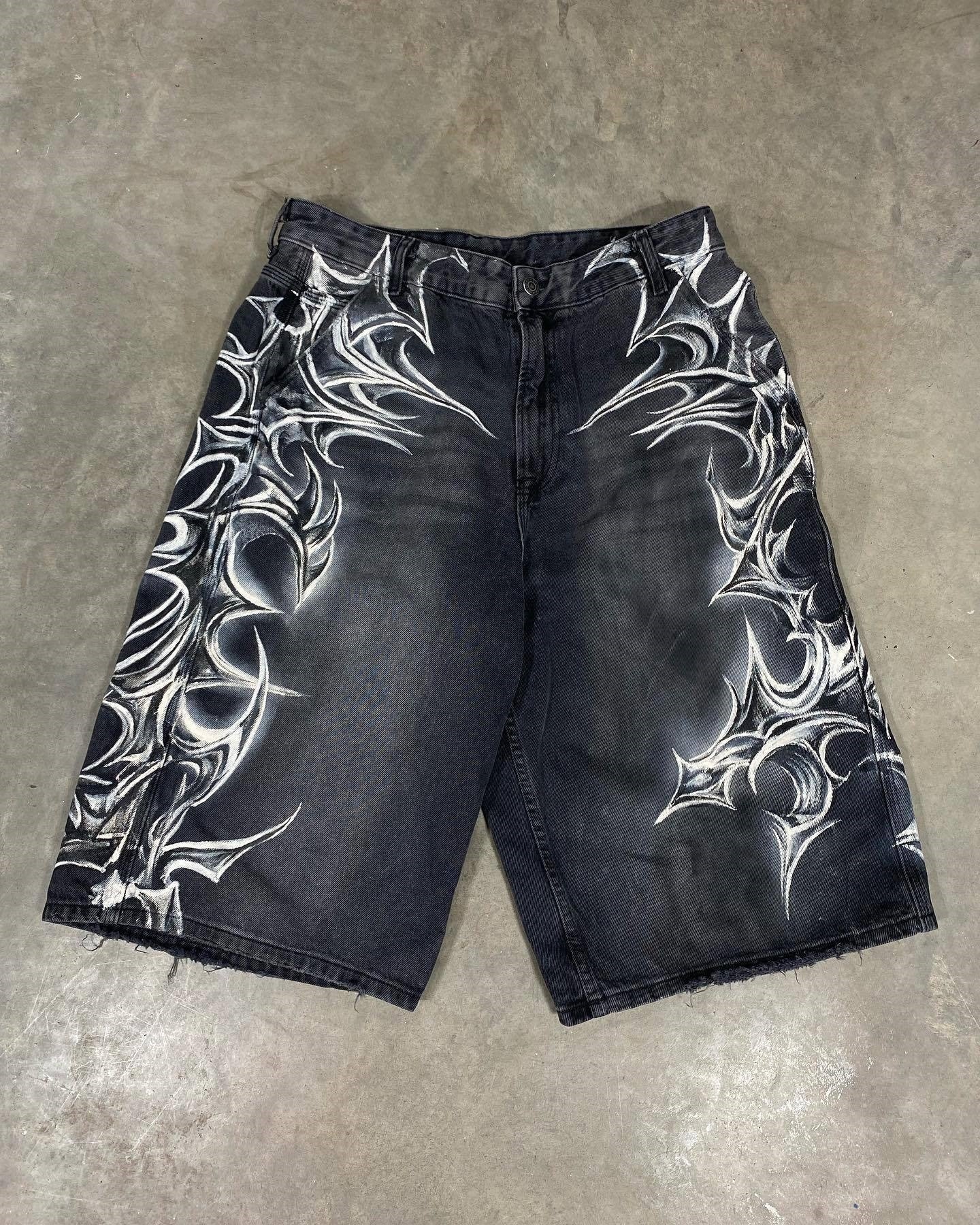 Retro Loose-fit Printed Denim Shorts