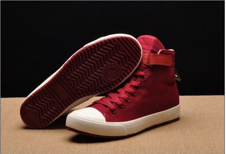 Fashion New Mens Light Breathable Canvas Casual Black White High Top Solid Color Sneakers Shoes Vulcanized Mens Sports Walking Jogging Non Slip Athletic Sneakers