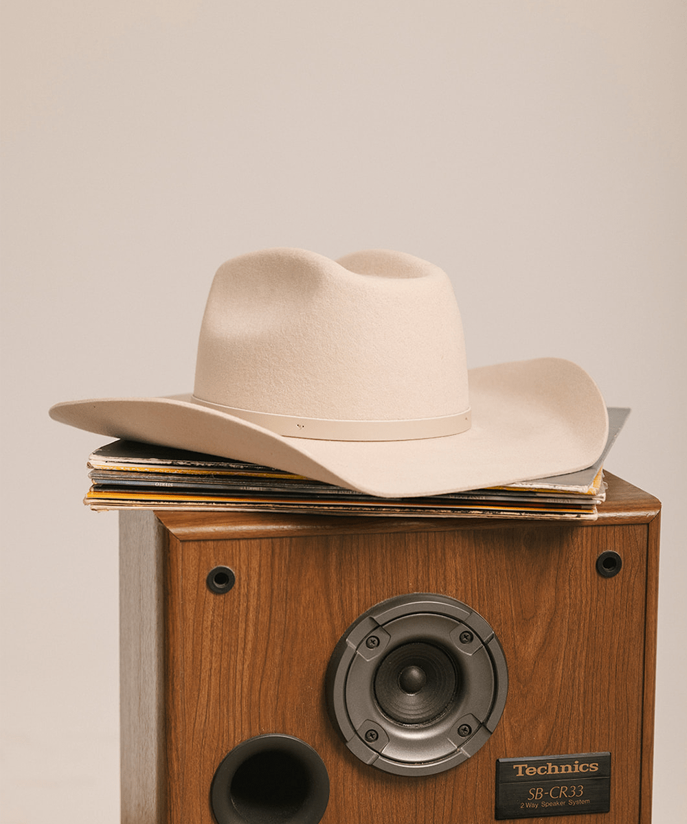 Shane Cowboy Hut