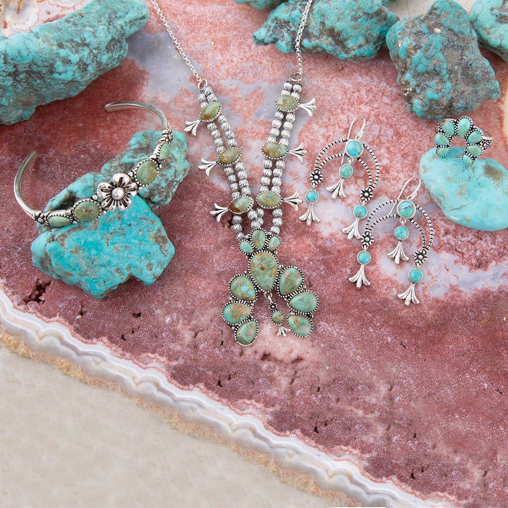 Floral Blue Turquoise and Sterling Silver Ring - ThisandThatShoppe