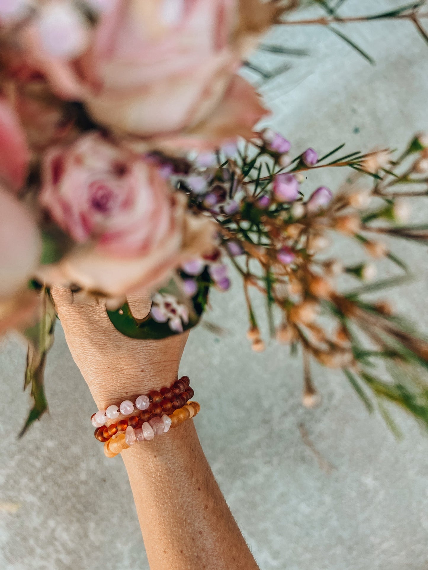Miel Brut Ambre Baltique + Quartz Rose Brut || Bracelet de cheville ou Bracelet
