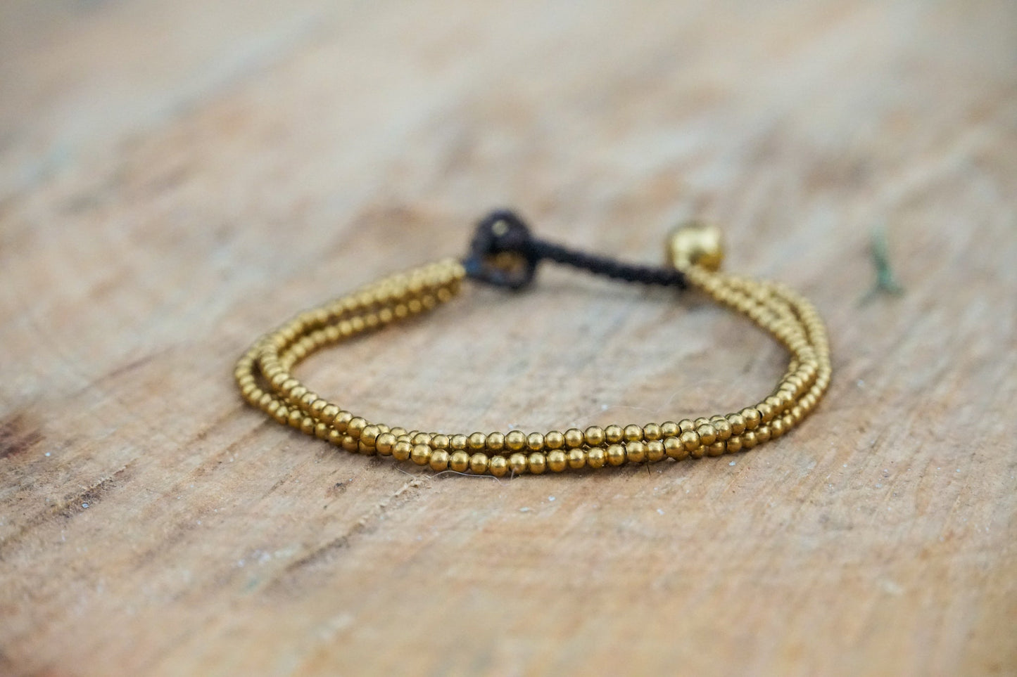 Bracelet bohème en laiton doré à triple rang et réglable