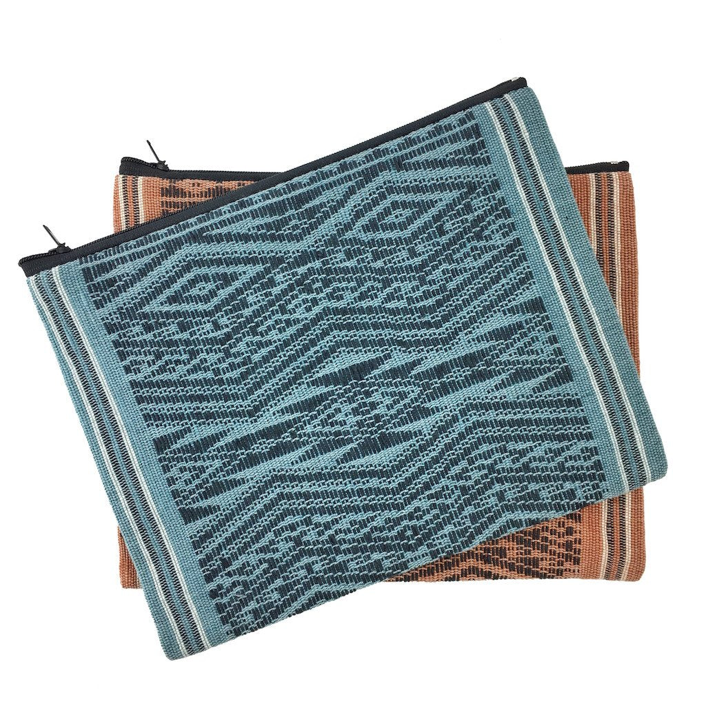 Sierra Tribal Handwoven Saa Mulberry Clutch – gefütterte Boho Strand Brunch Tasche