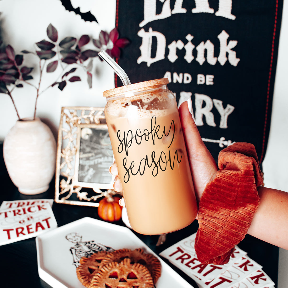 Hocus Pocus I Need Coffee 20oz Glass Tumbler Bamboo Lid 2 Stainless Straws