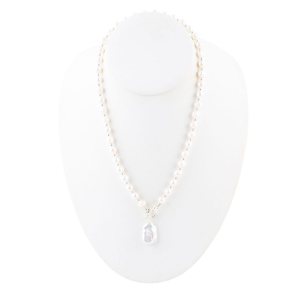 Sunday Best Pearl Toggle Necklace - ThisandThatShoppe