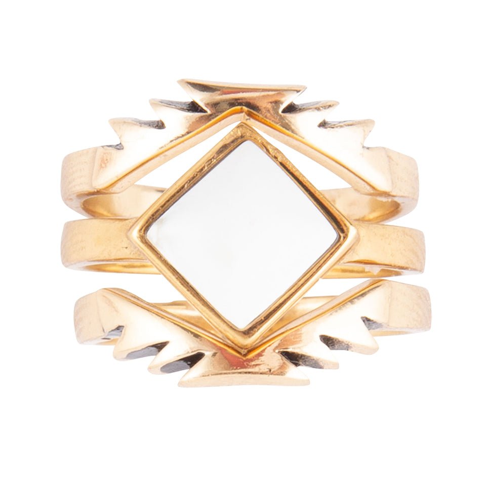 Bague aztèque en jaspe blanc