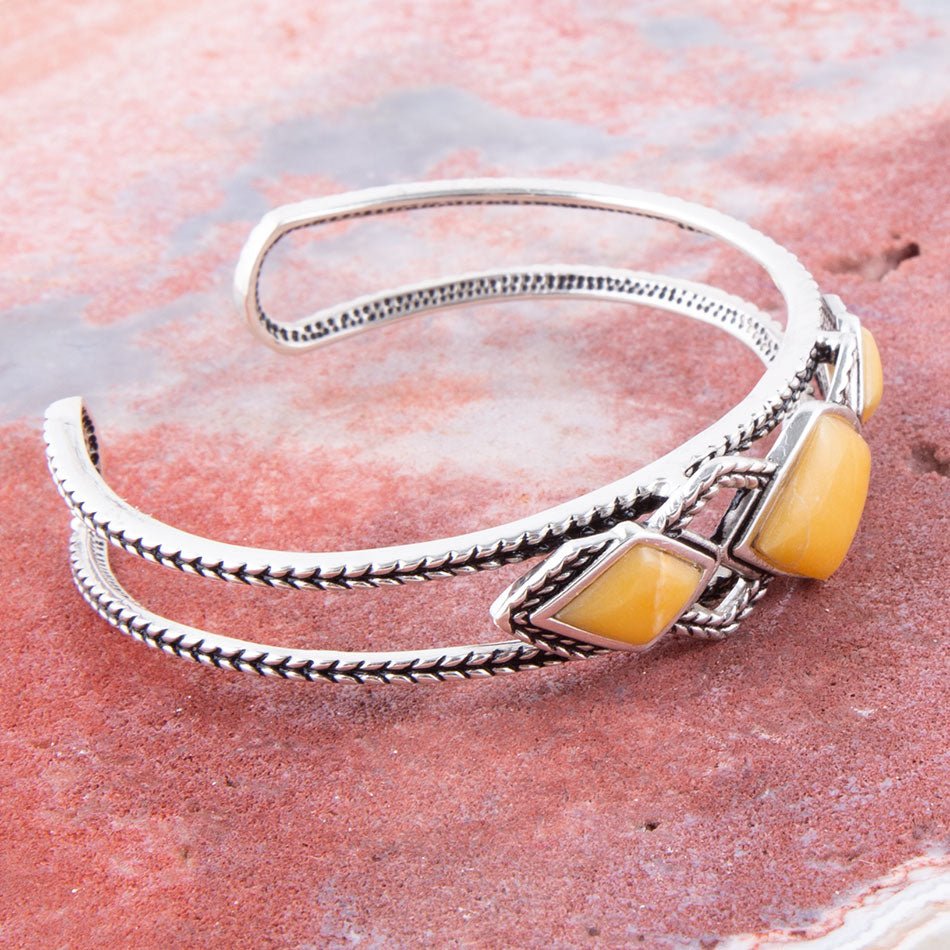 Yellow Agate and Sterling Silver Cuff Bracelet - ThisandThatShoppe