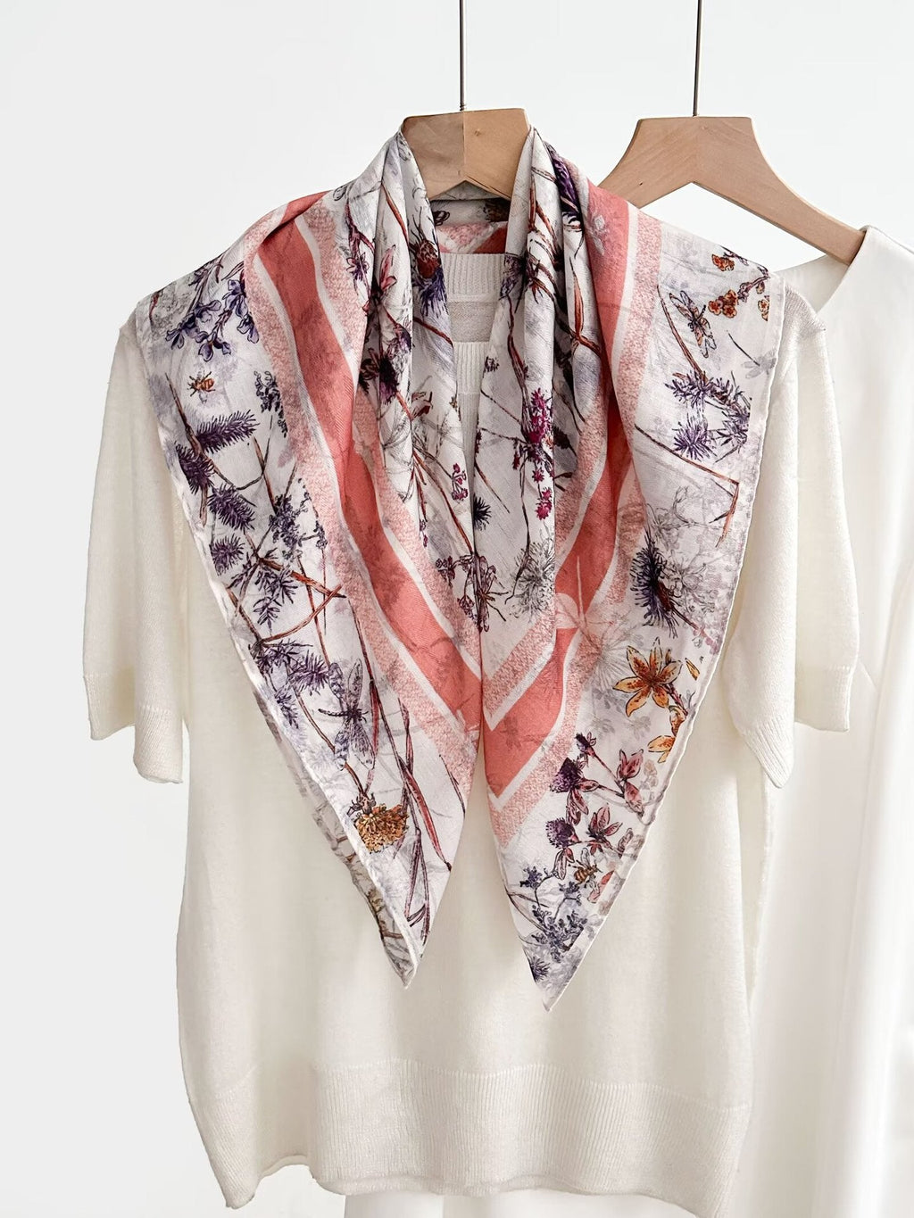 Women's Vintage High-end Outer Silk Scarf