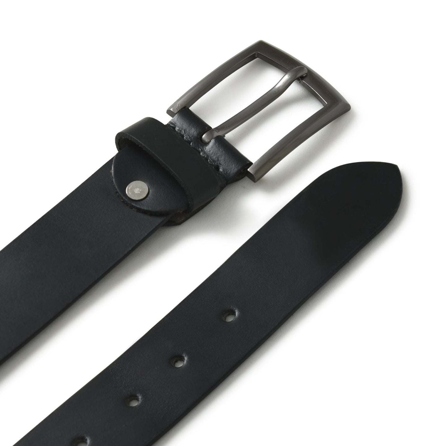 Ceinture minimaliste en cuir noir