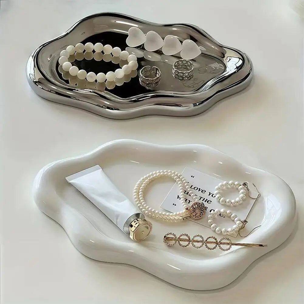 Simple Stylish Cloud Ceramic Jewelry Storage