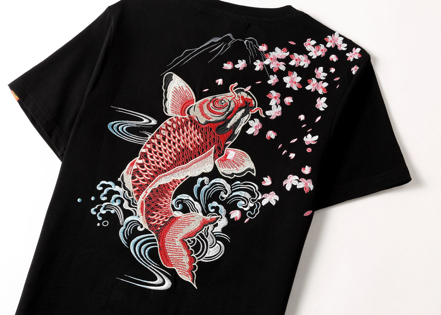 KH628 Rot Koi Fisch Besticktes T-Shirt