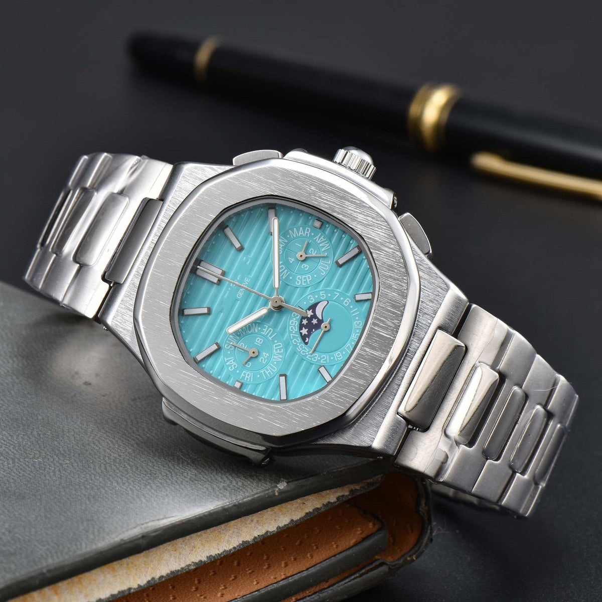 Fashionable Six-Prong Steel-Strap Business-Style Nautilus Mens Watch
