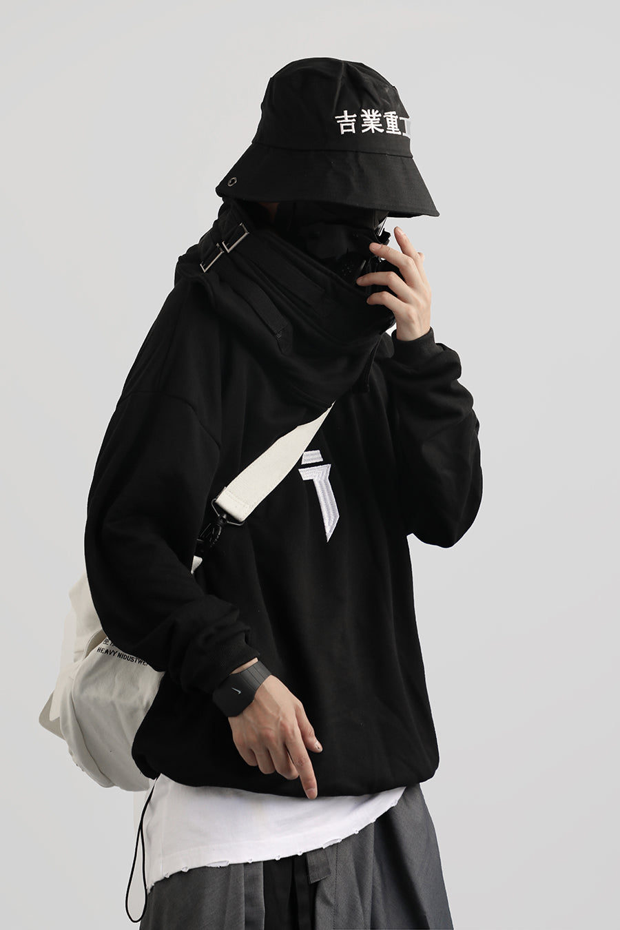 Sweat à capuche HiH6 Black I-Tech