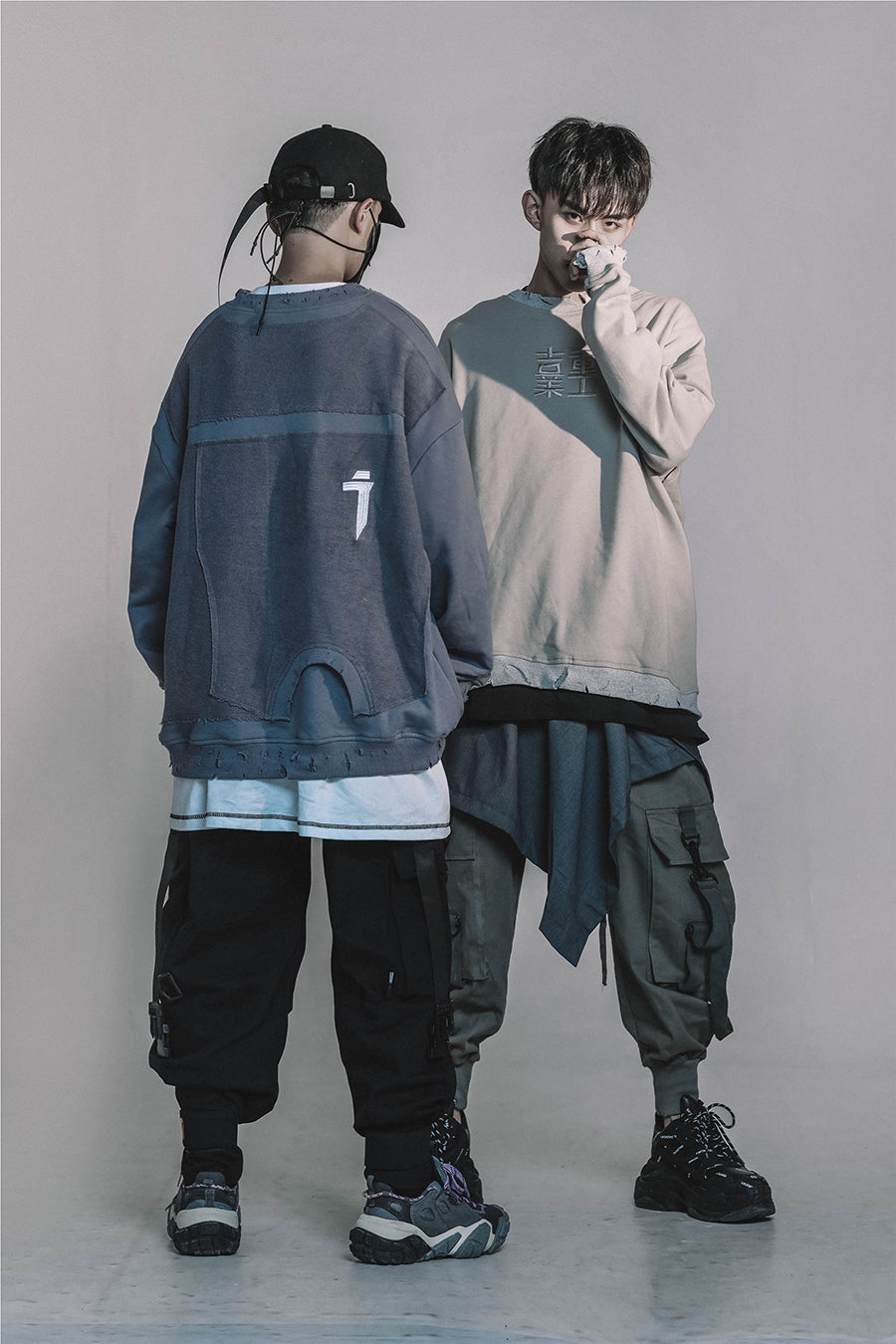 HiH14 Industrial Distressed Crewneck