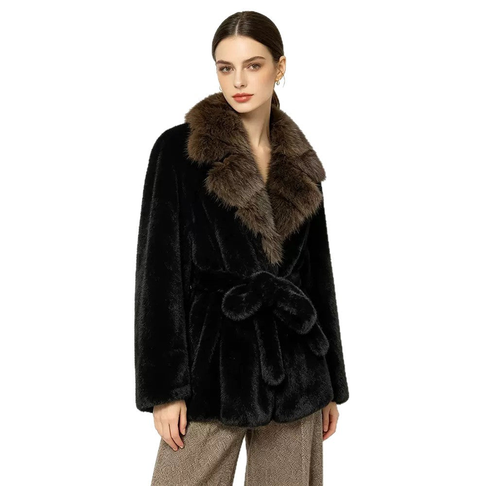 AutumnWinter Fashion Mid-length Coat With A Buttoned Lapel Design